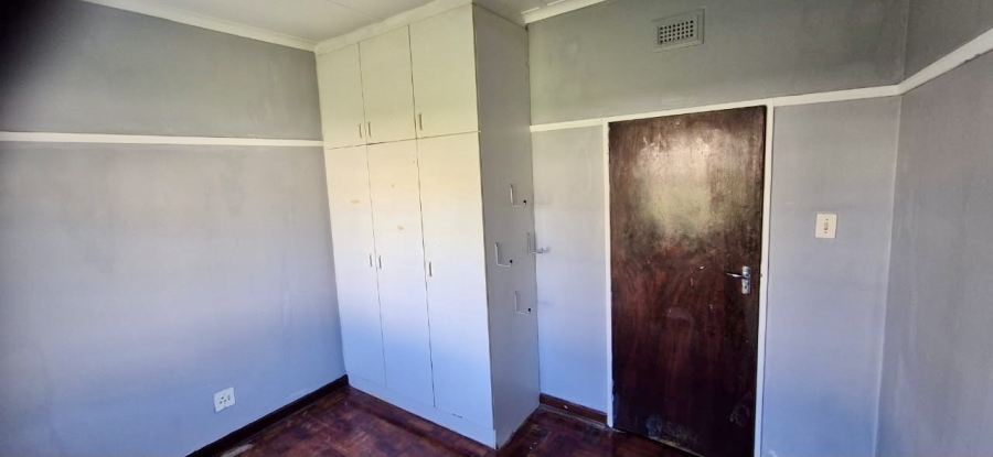 3 Bedroom Property for Sale in Humerail Eastern Cape
